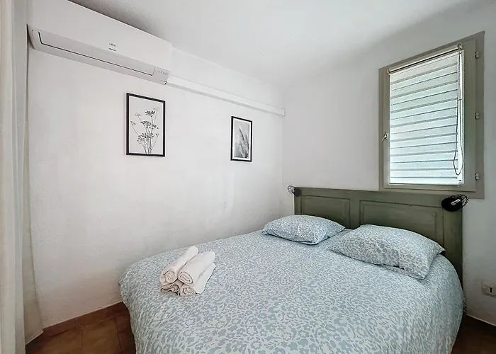 Joli T2, à 400m à Pied De La - Piscine Privée Appartamento