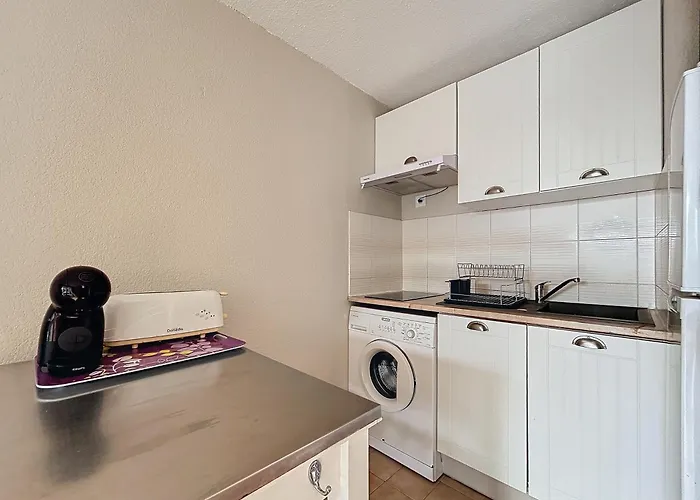 Appartamento Joli T2, à 400m à Pied De La - Piscine Privée